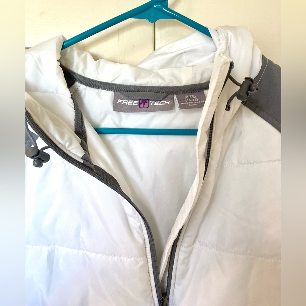 🔲⬛️NWT Free Tech Full Zip Soft Shell Hooded Jacket⬛️🔲 - Picture 2 of 7